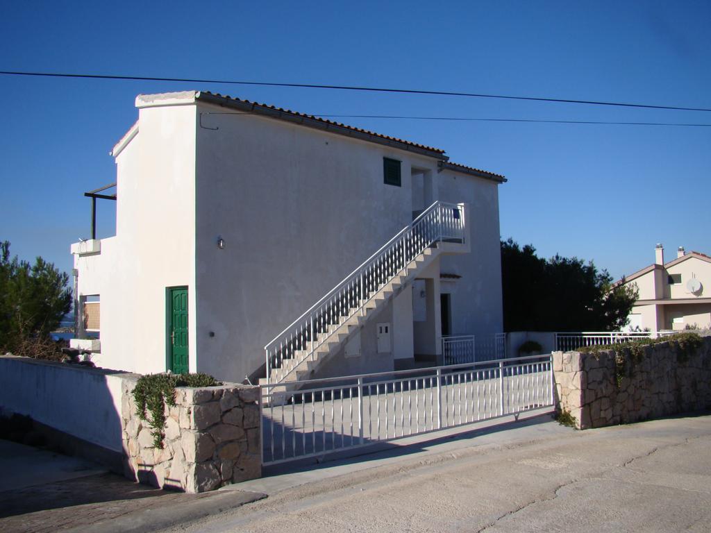 Apartments Sanda Муртер Екстериор снимка