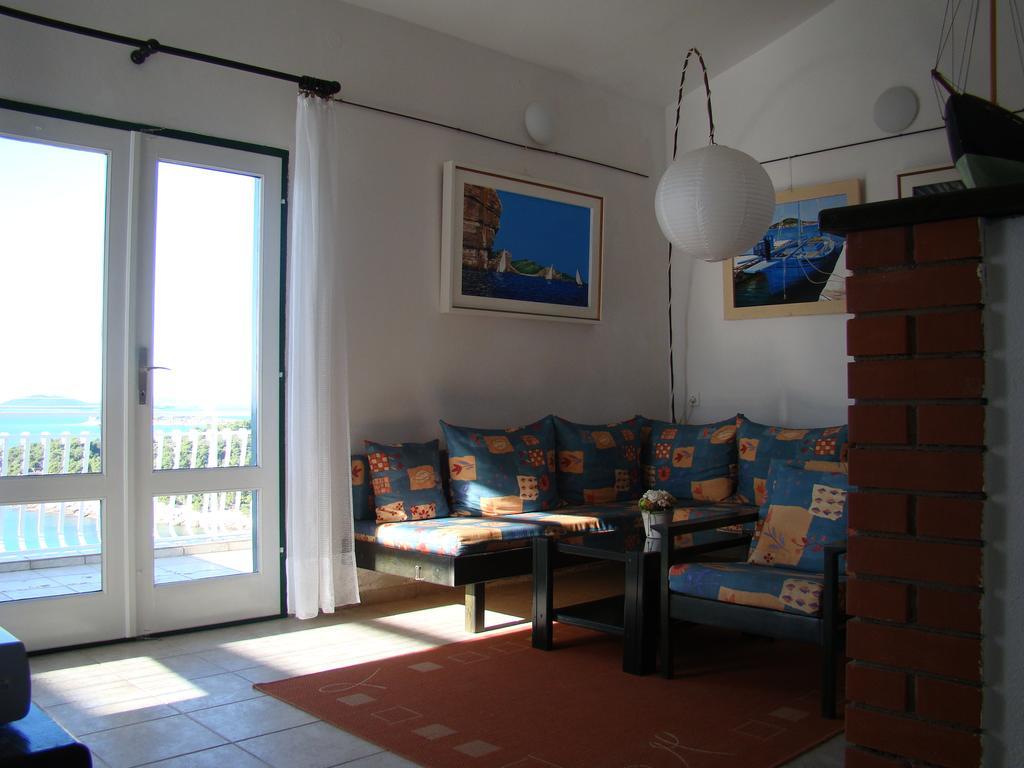 Apartments Sanda Муртер Екстериор снимка