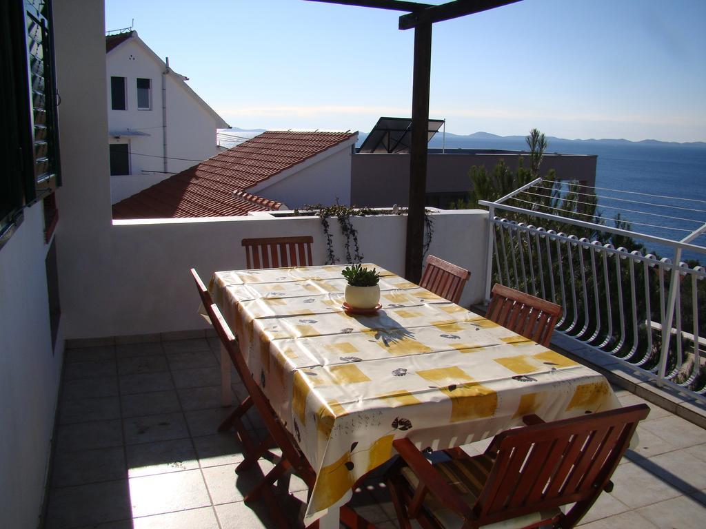Apartments Sanda Муртер Екстериор снимка